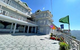 Gautam Residency 4*